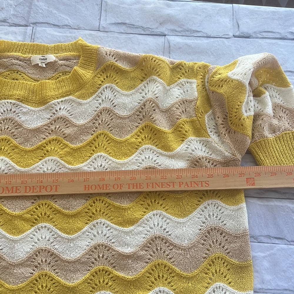 ENTRO Crochet multi colored sweater size small oversized fit - Picture 9 of 9